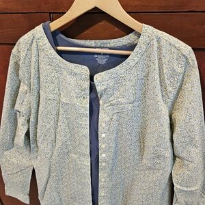 Duluth Trading Co Floral Tunic - Blue and Cream W/ Ribbed Tank TopWith Shelf Bra